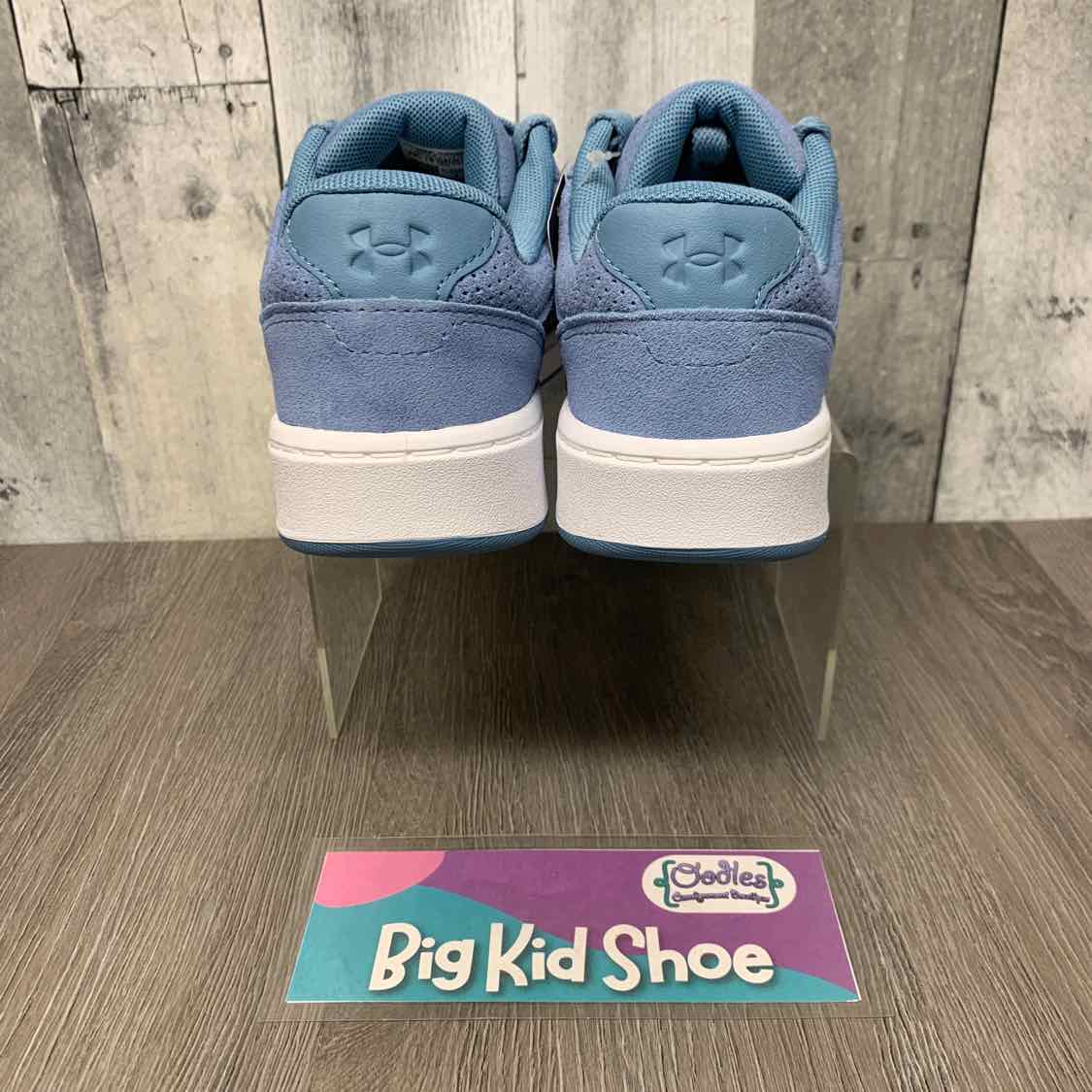 Size 5.5 Blue/White Sport Brand Sneakers