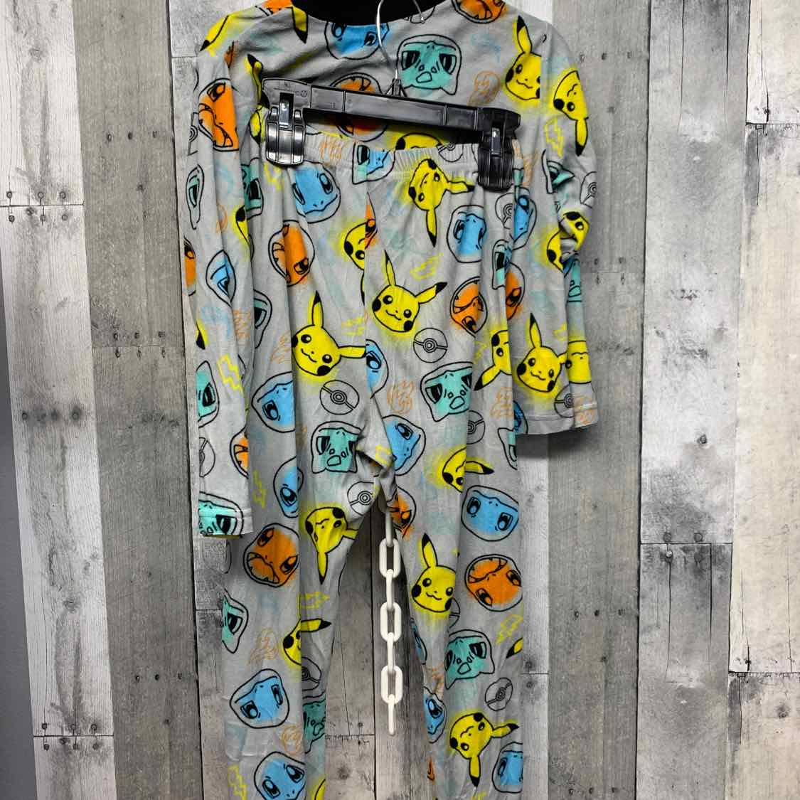 Size 8 Gray Print Pokemon 2pc PJs