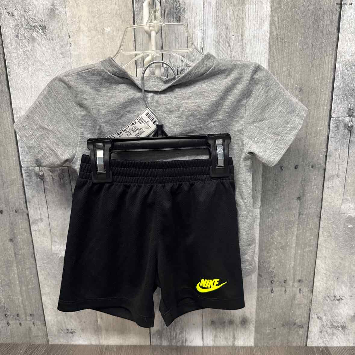 Size 24 Months Gray/Black Sport Brand Shirt/Shorts