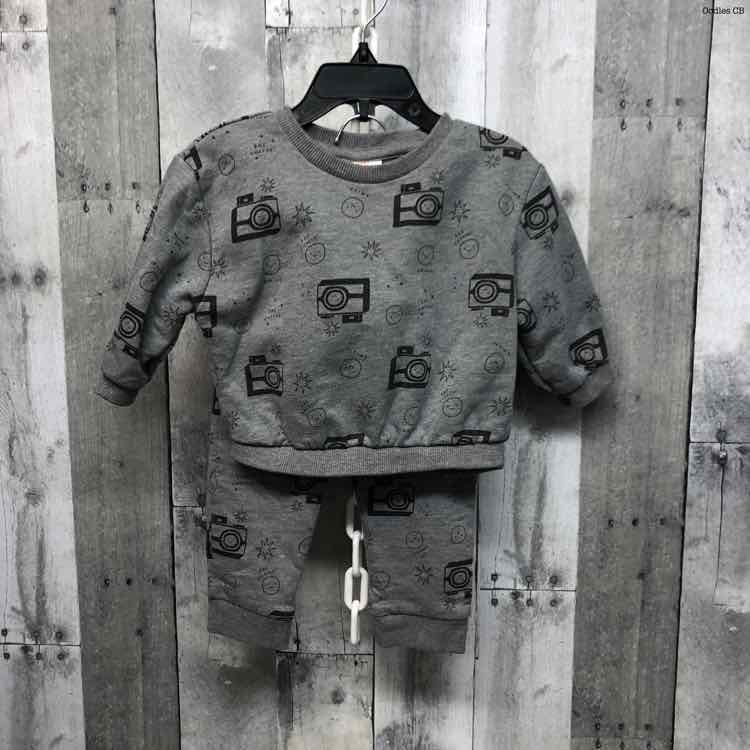 Size 12 Months Gray Print Cat & Jack Sweats - 2pc