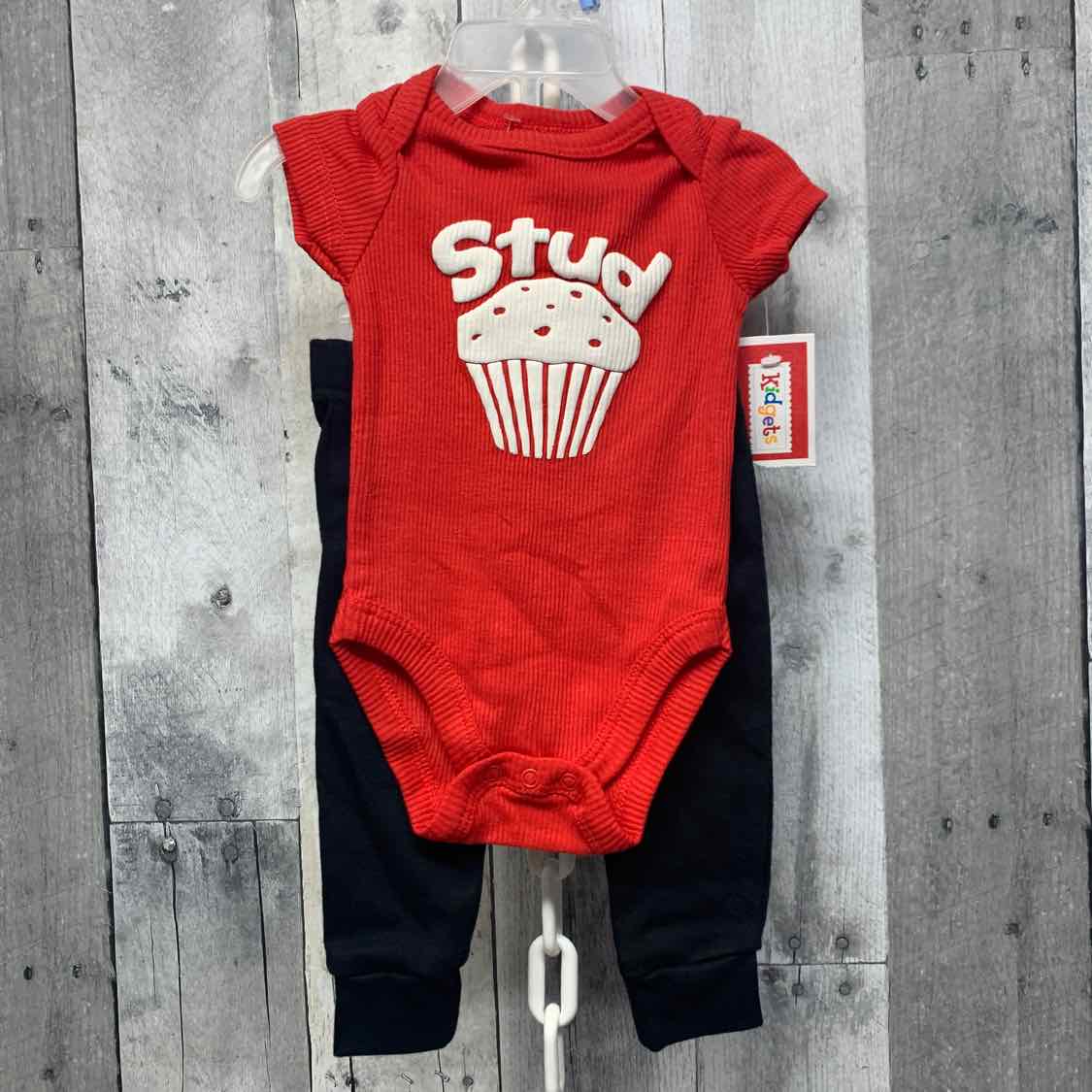 Size 0-3 Months Red/Black Kidgets Shirt/Pants