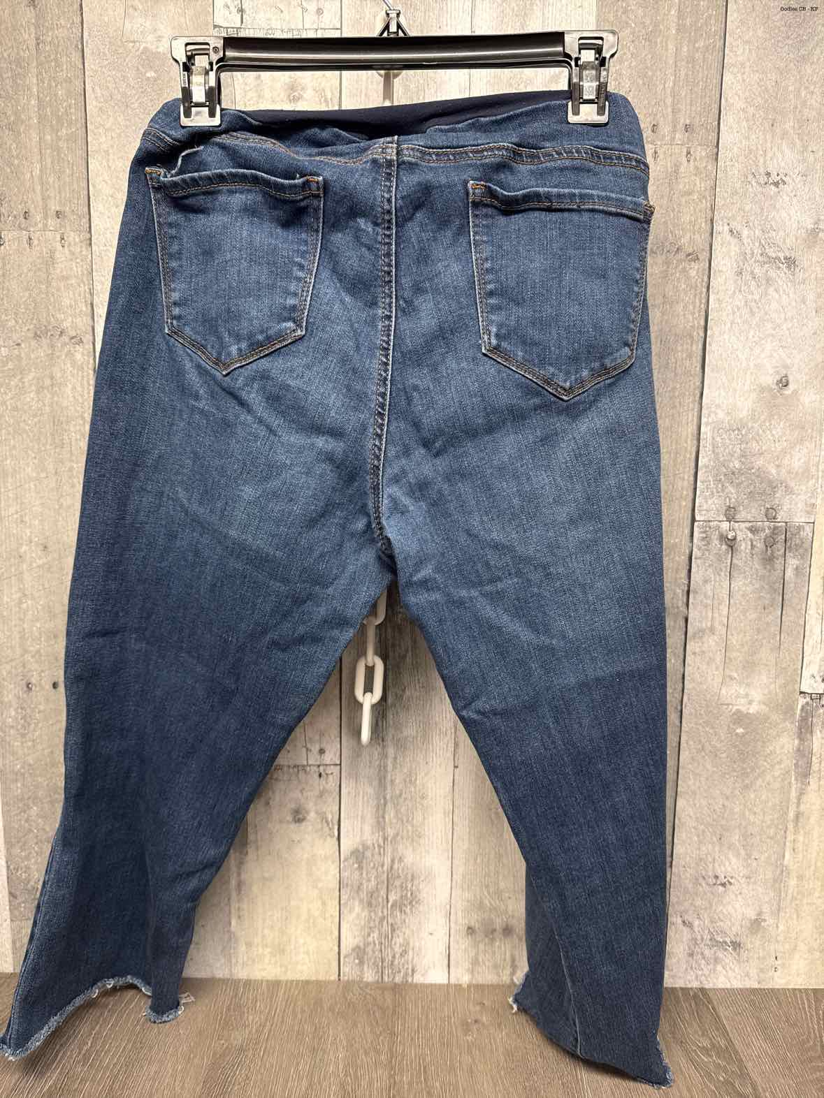 Size L Denim Indigo Blue Capris