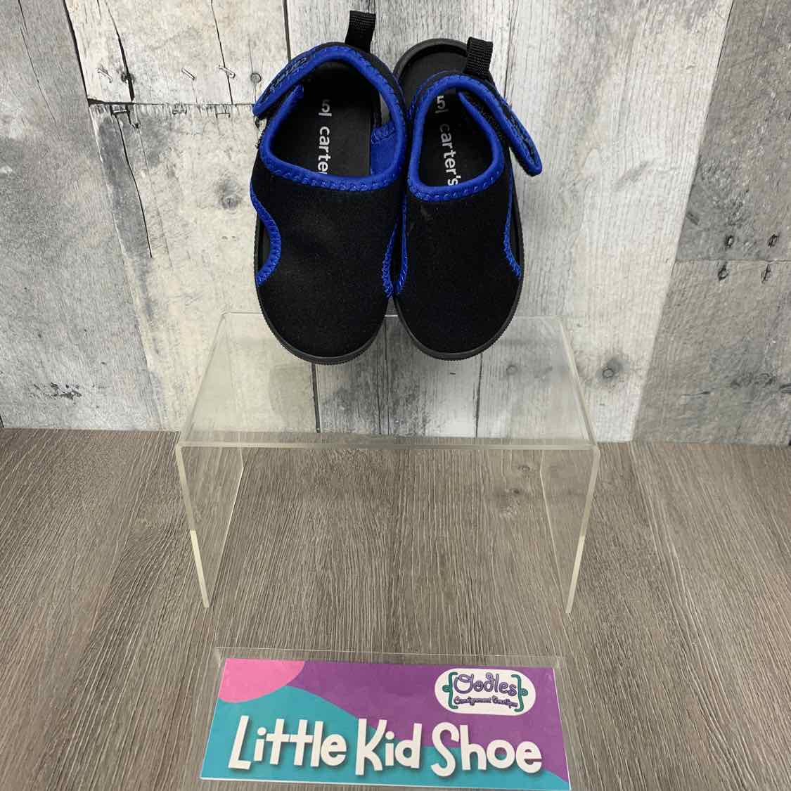 Size 5 Black/Blue Carter's Sandals