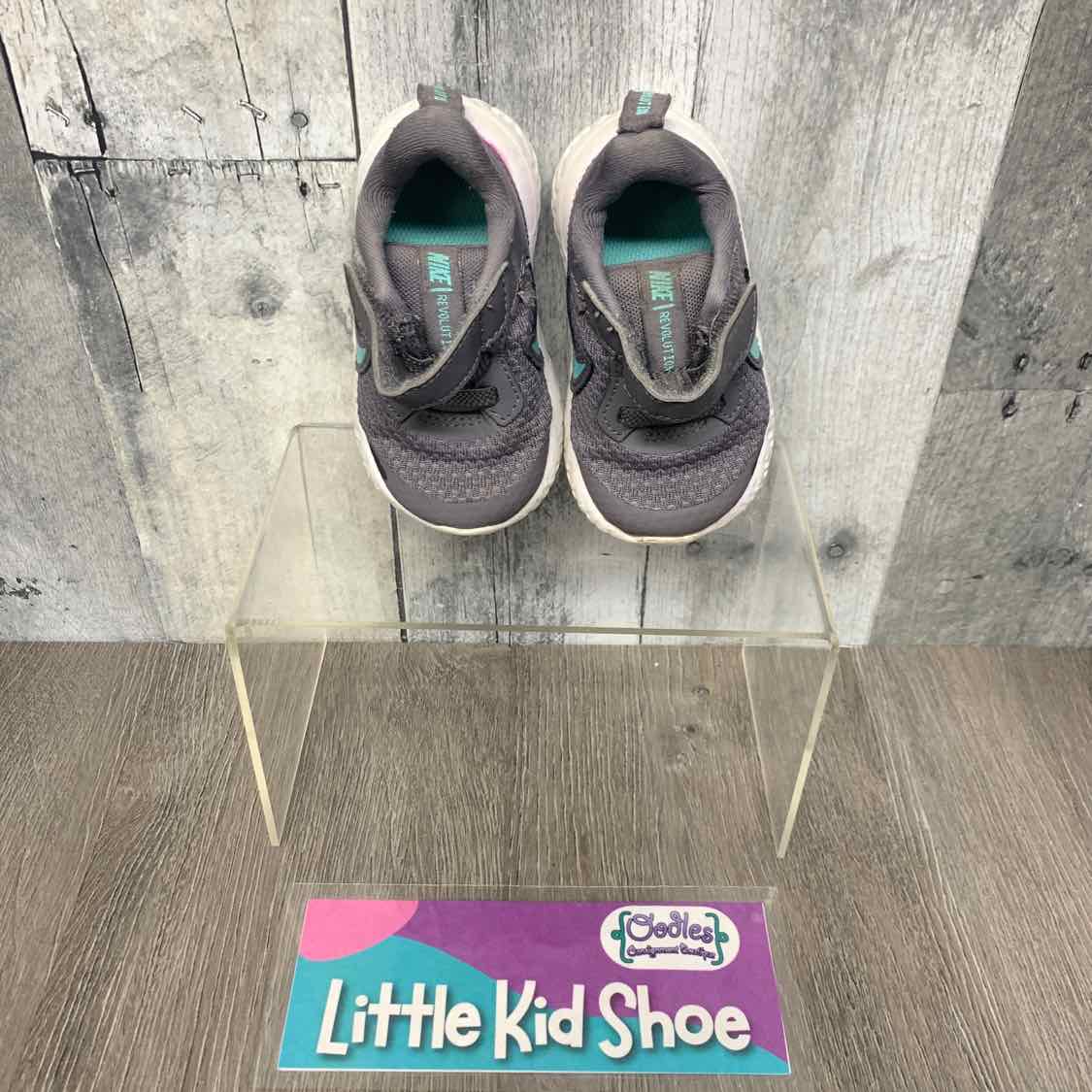 Size 3 Gray/Purple Sport Brand Sneakers