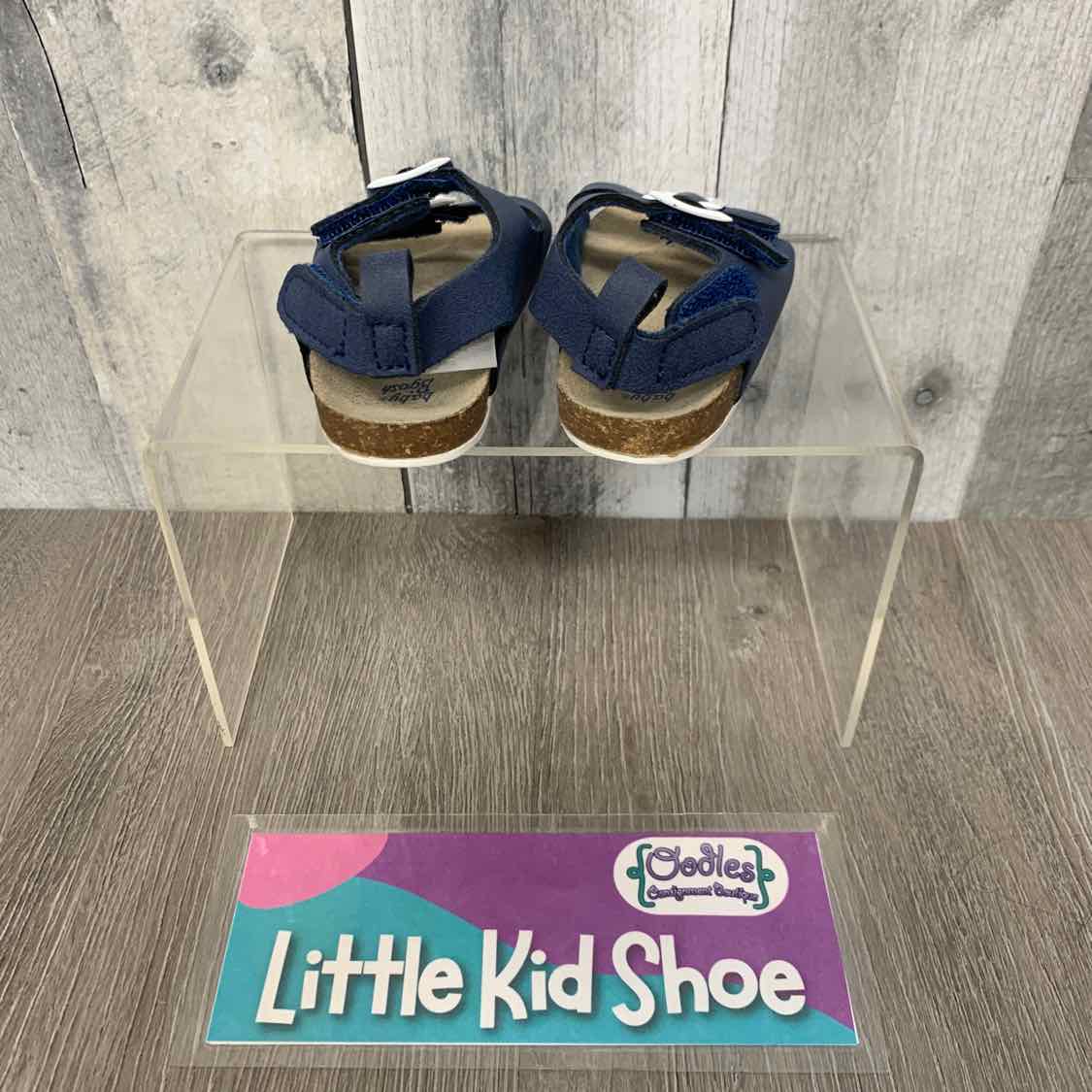 Size 0-3 Months Navy/White Osh Kosh Sandals