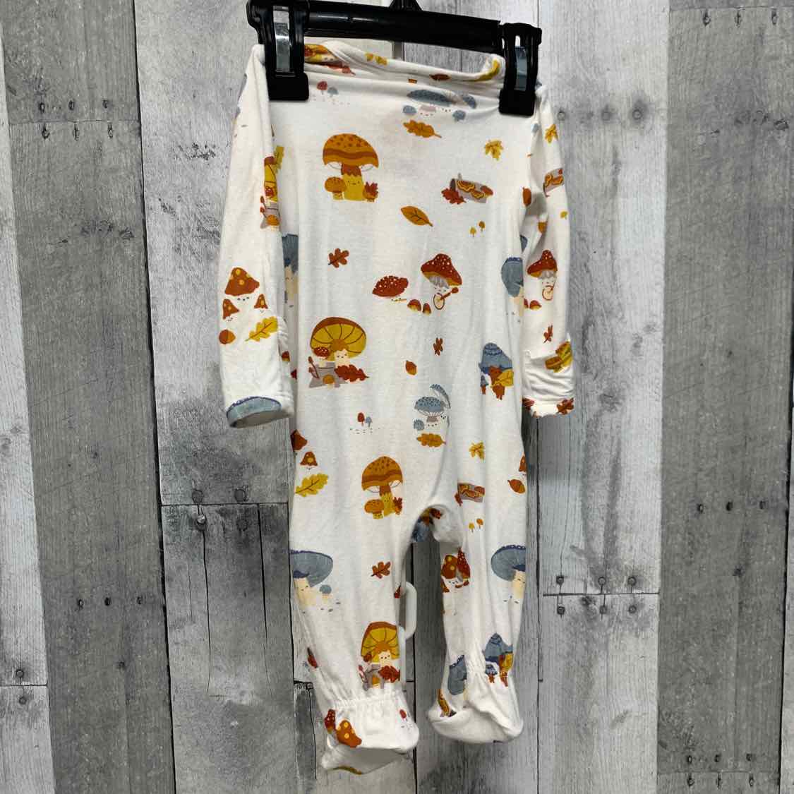 Size 0-3 Months White Print Bamboo Footy PJs