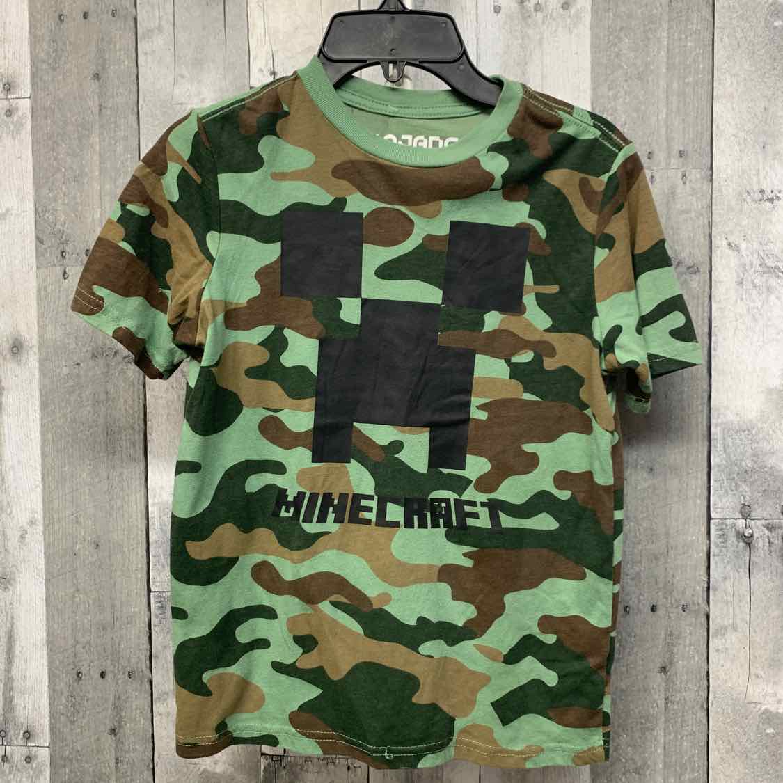 Size 8 Green Camo Mid Brand T Shirt