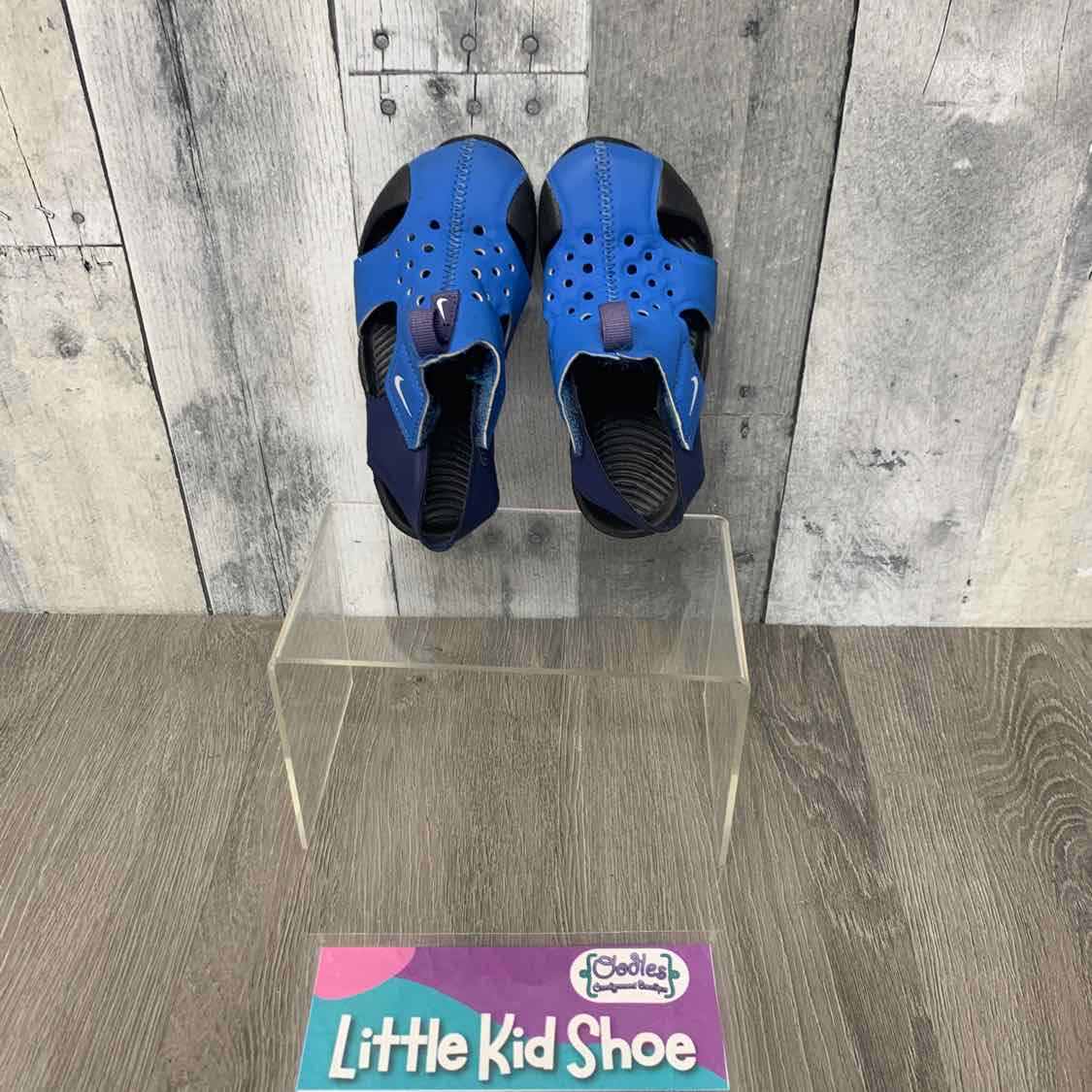 Size 8 Blue Sport Brand Water Shoes