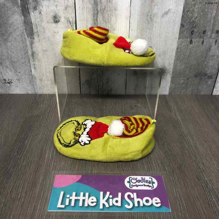 Size 7/8 Green Dr Seuss Slippers