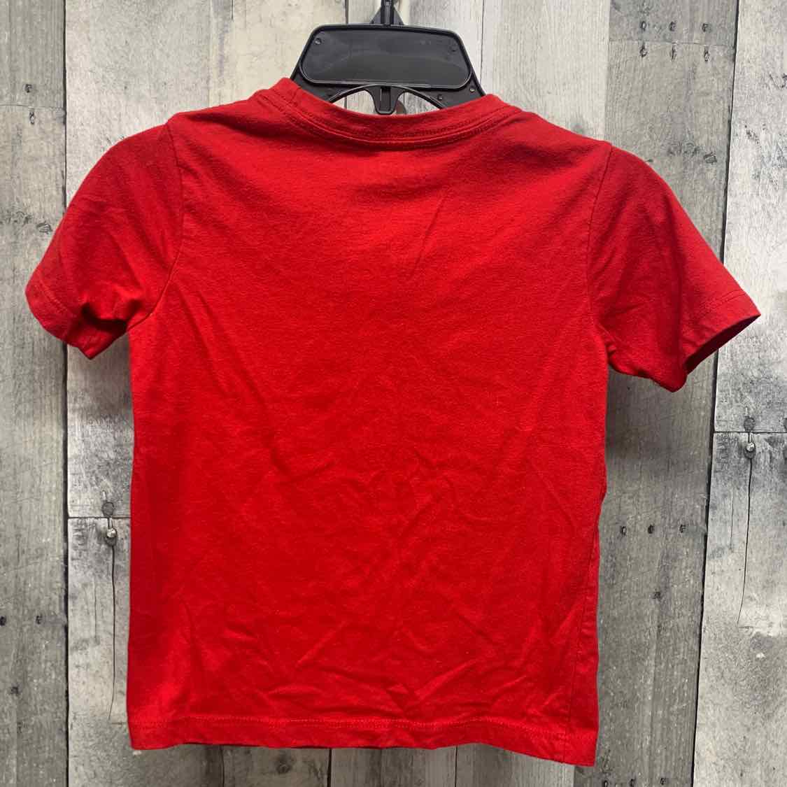 Size 4/5 Red Graphic Marvel T Shirt