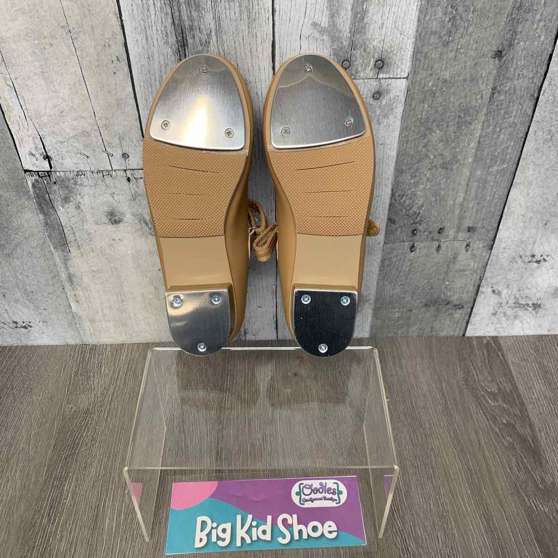 Size 2 Tan B Brand Tap Shoes