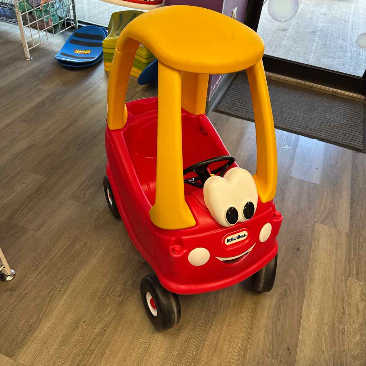 Little Tikes Red Pedal Car/Ride On