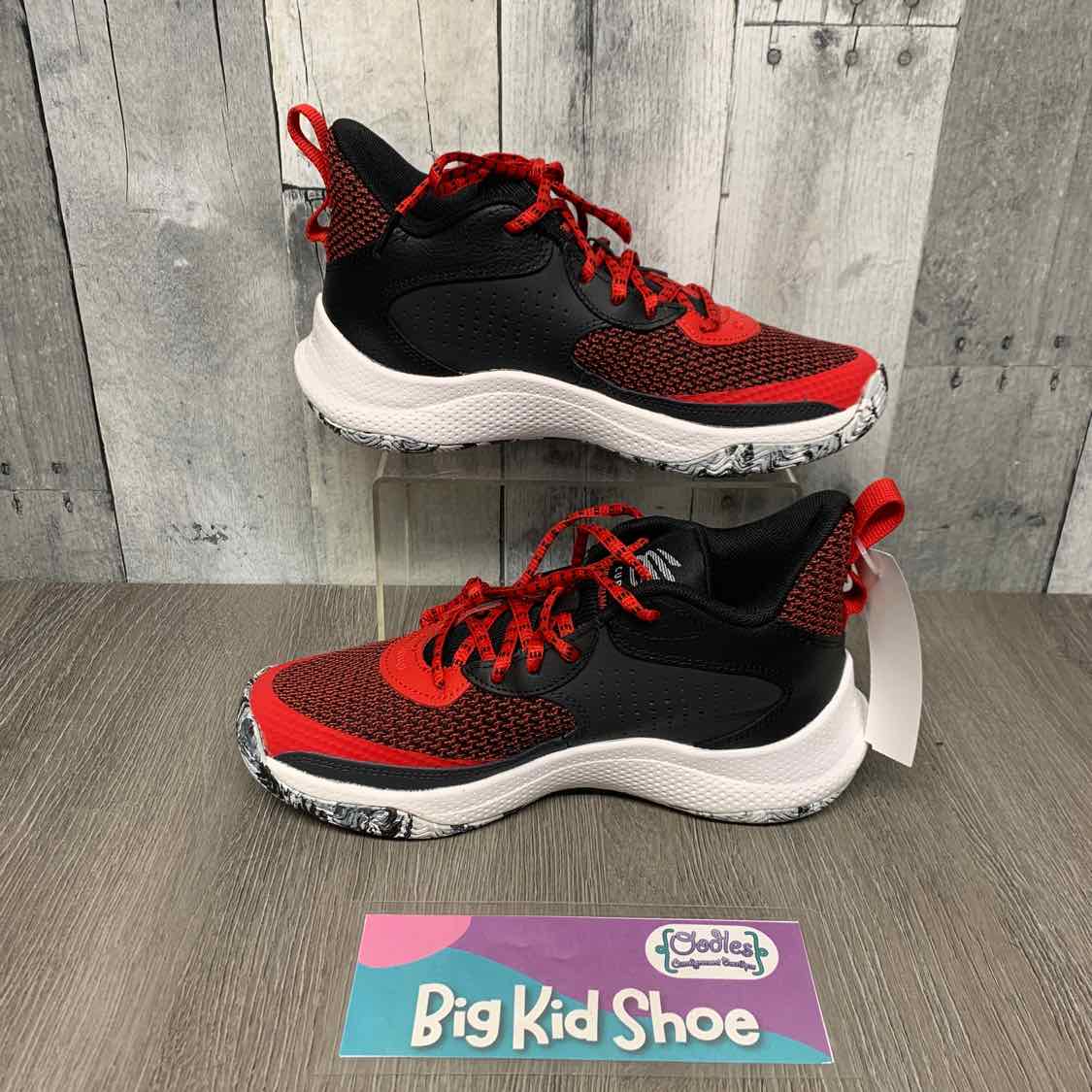 Size 5.5 Red/Black Sport Brand Sneakers