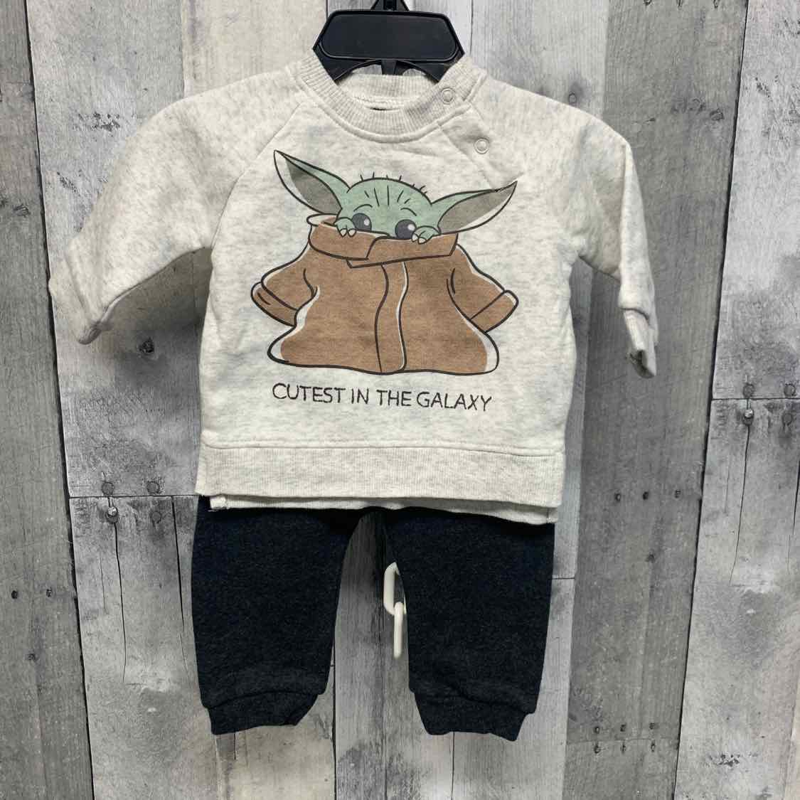 Size 0-3 Months Green/Black Star Wars Sweats - 2pc