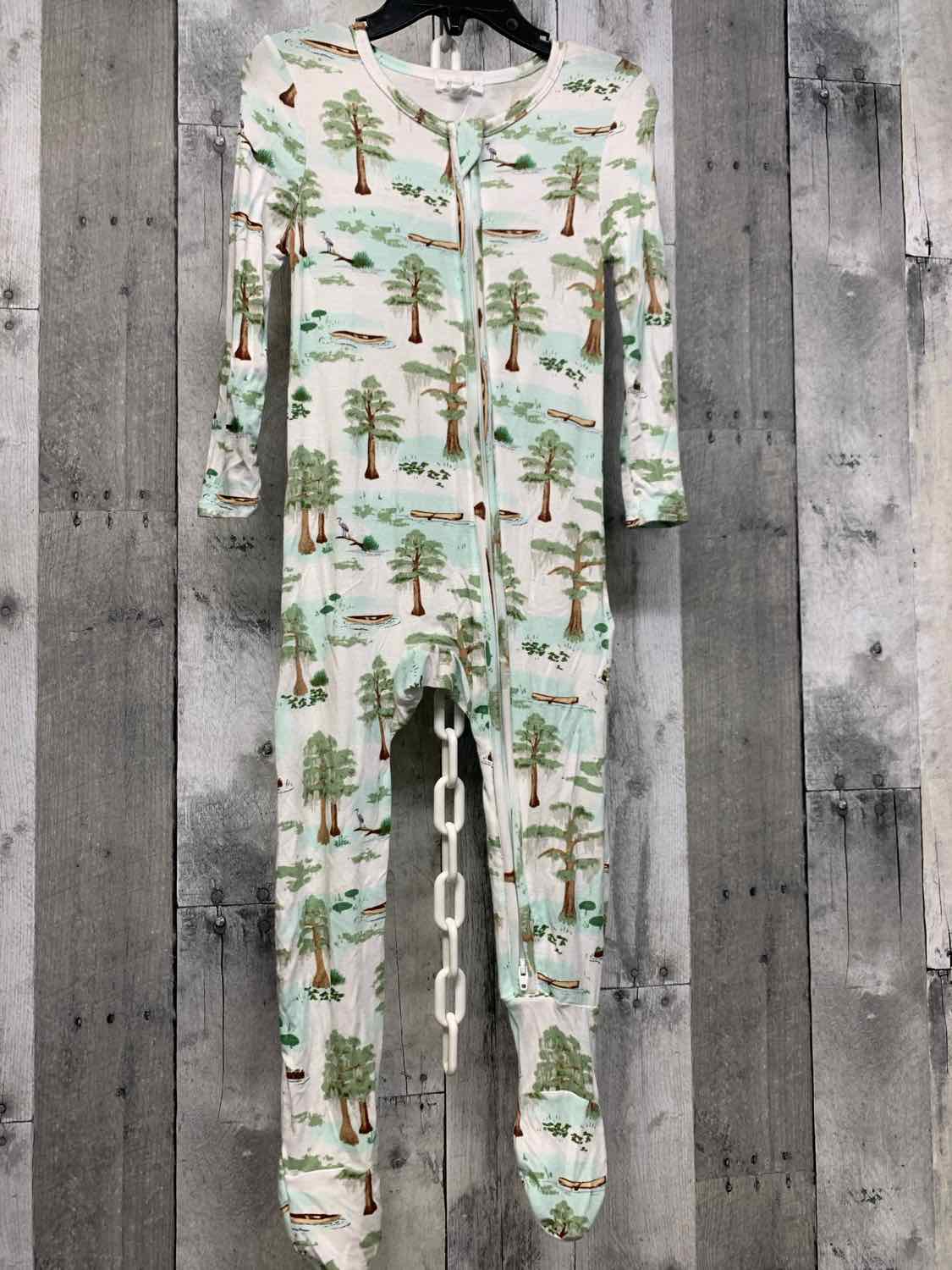 Size 18-24 Months White Print Bamboo Footy PJs