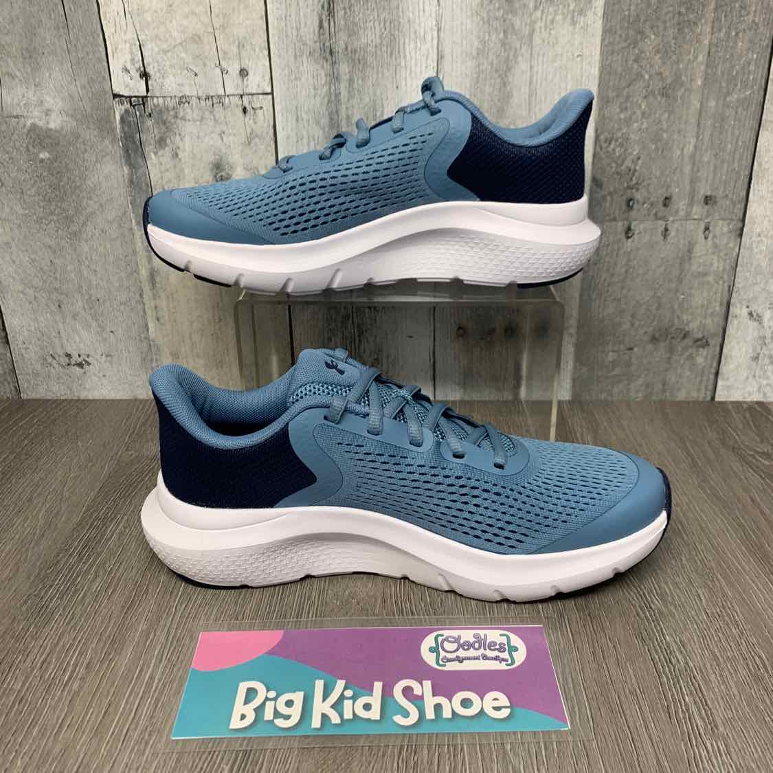 Size 5.5 Blue/Navy Sport Brand Sneakers