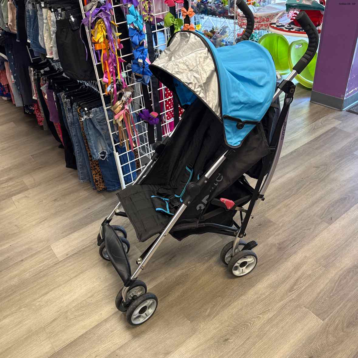 Summer Infant Black/Blue Lightweight Stroller