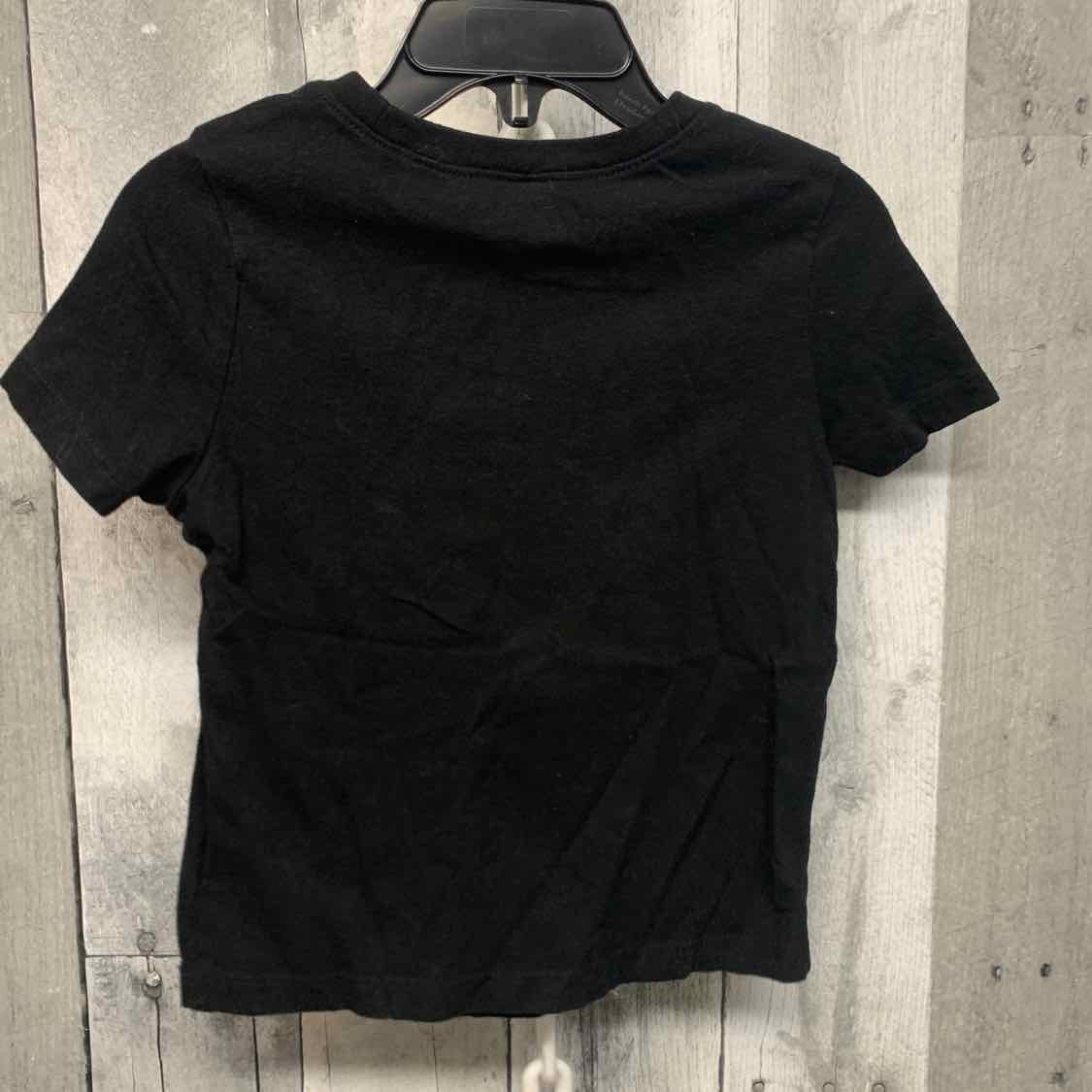 Size 2T Black Graphic Old Navy T Shirt