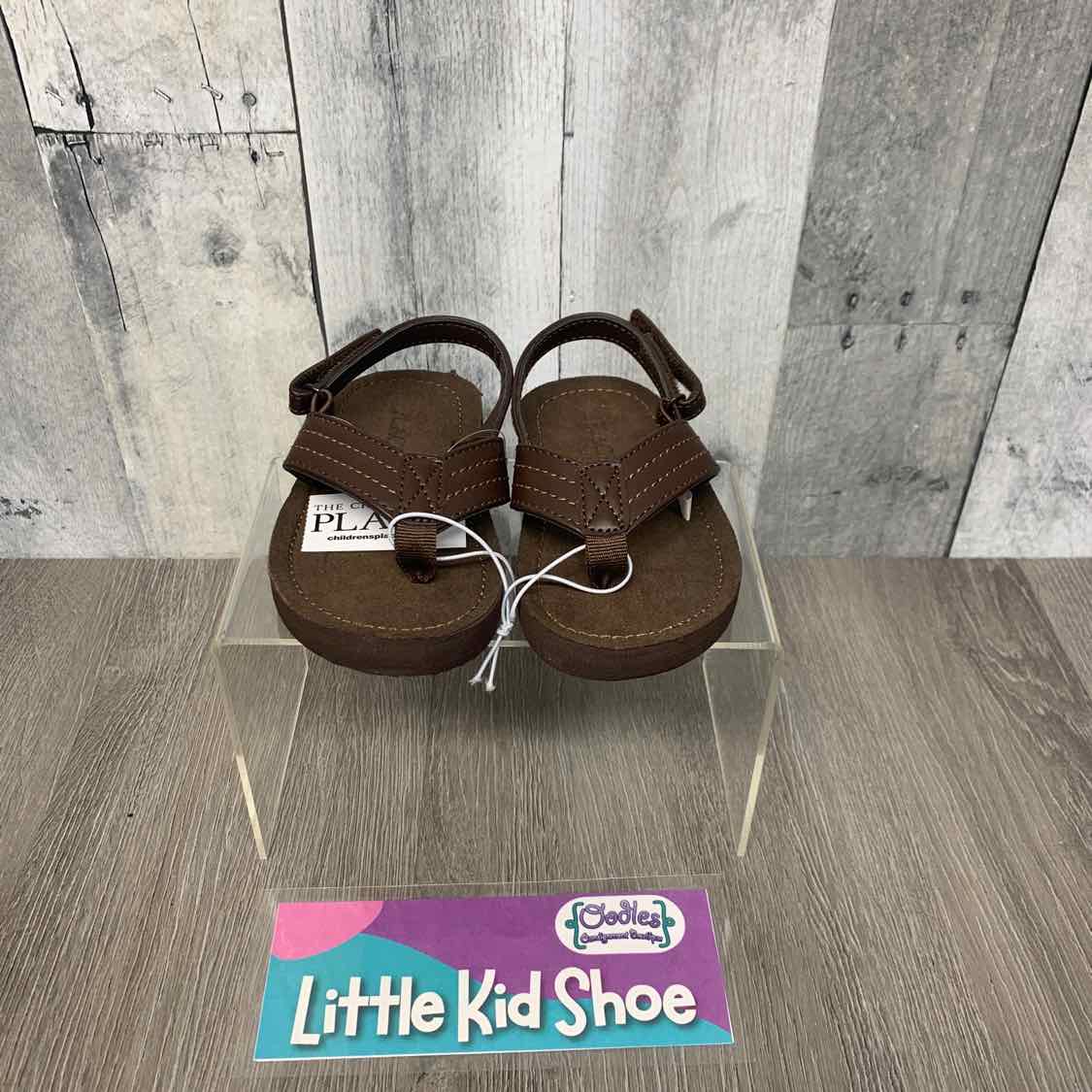 Size 6/7 Brown Children's Place Flip Flops