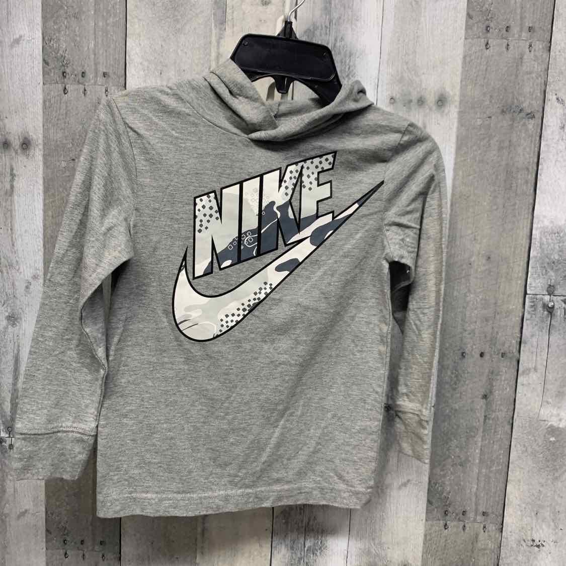 Size Large Gray Sport Brand Long Sleeve Shirt
