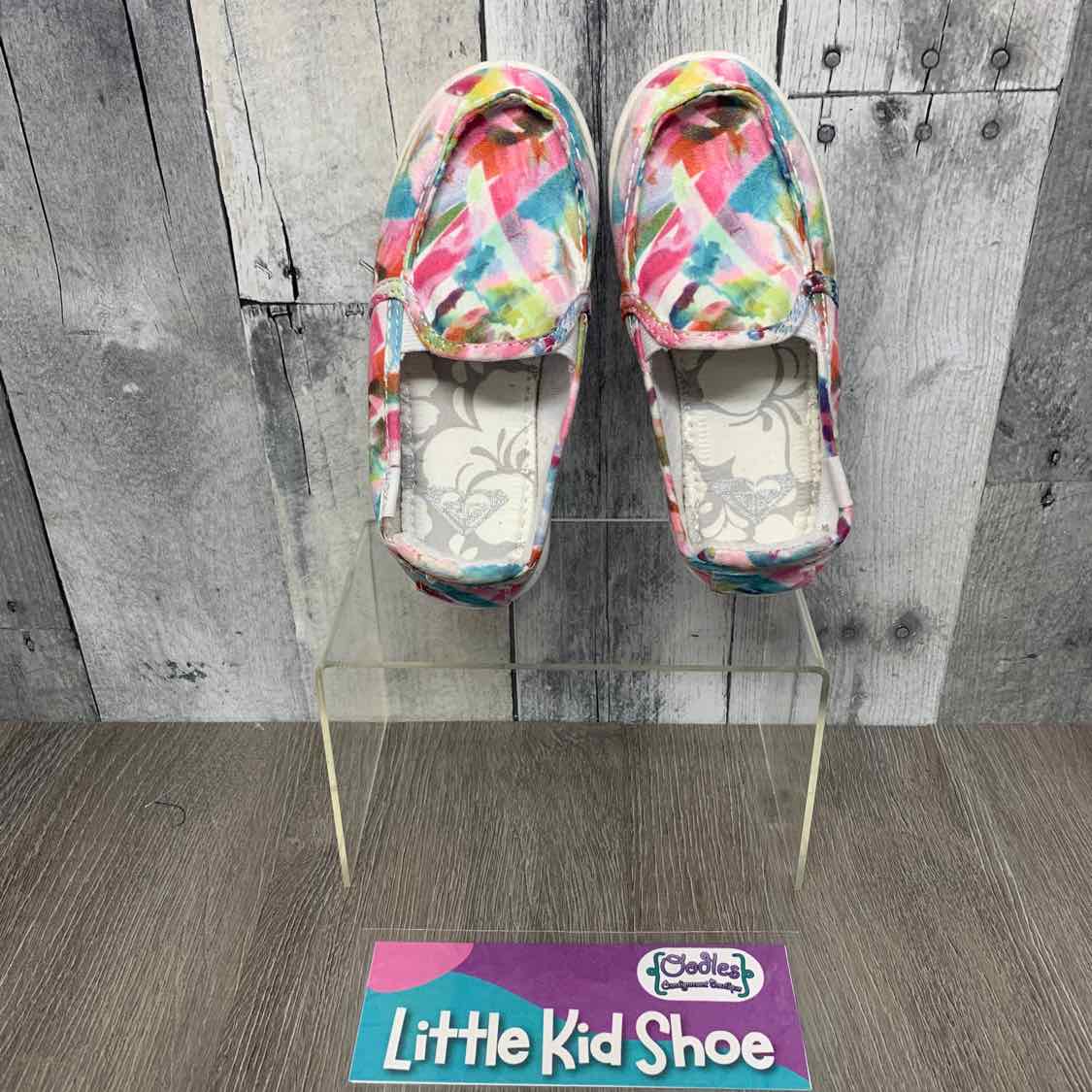 Size 11 White/Pink Roxy Loafers
