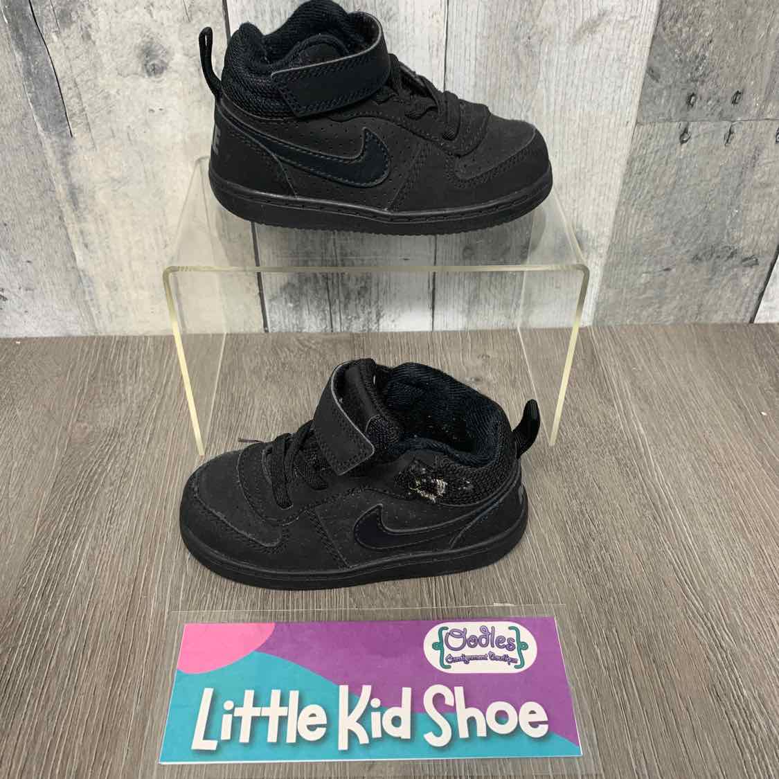 Size 7 Black Sport Brand Sneakers