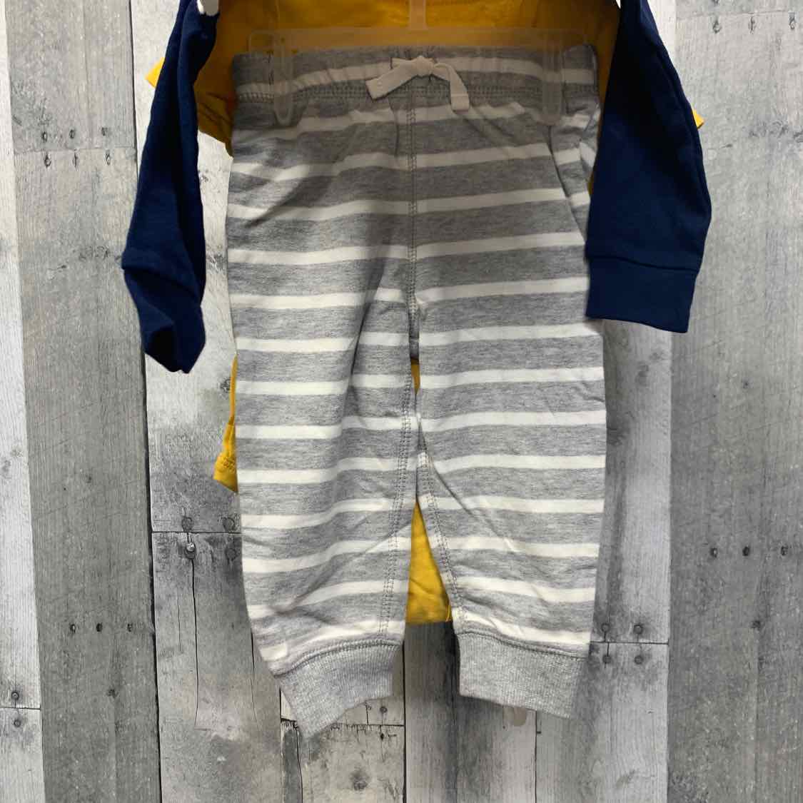 Size 12 Months Yellow/Gray Carter's Shirt/Pants