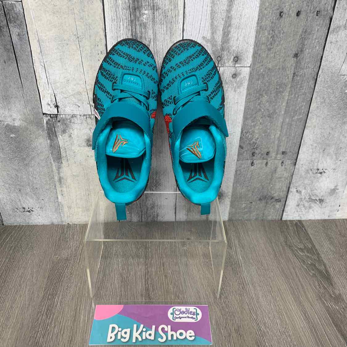 Size 1 Teal/Black Sport Brand Sneakers