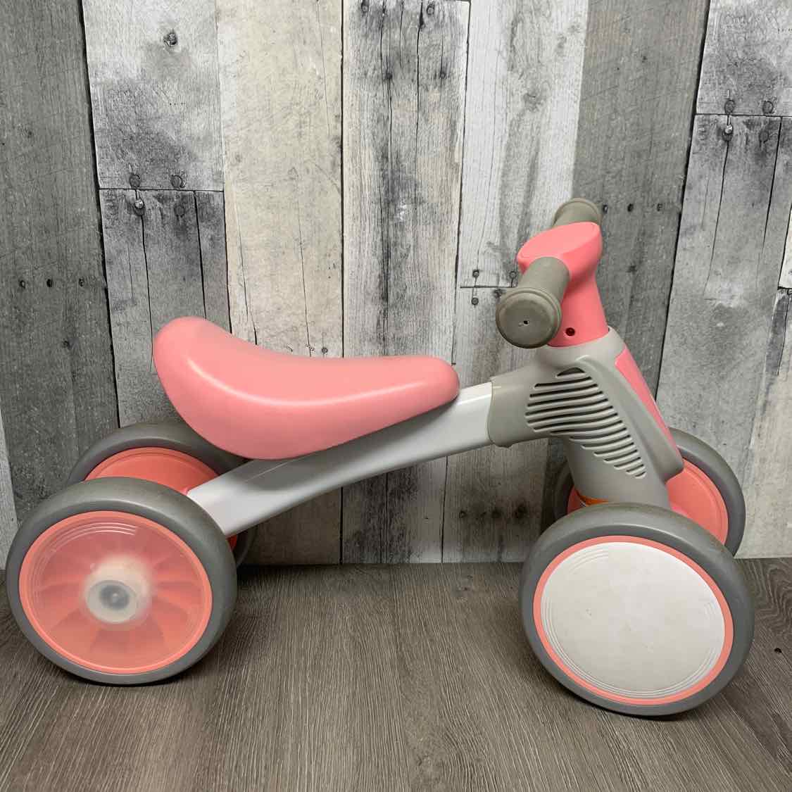 Generic Pink/White Bike