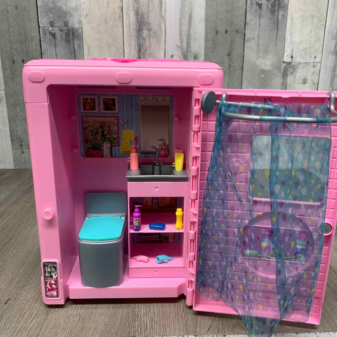 Barbie Pink Doll Playset