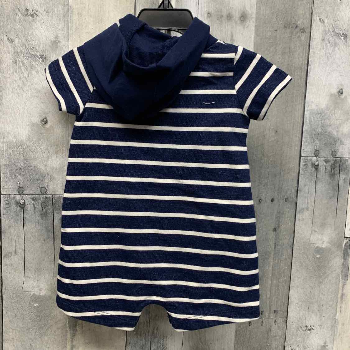 Size 6 Months Navy/Green Carter's Romper - OodlesCB