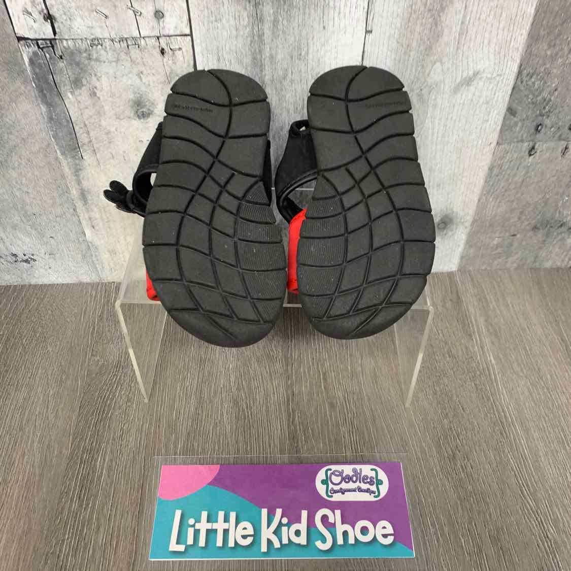 Size 8 Black/Red Disney Sandals