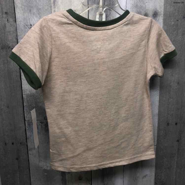 Size 2T Tan/Green Star Wars T Shirt