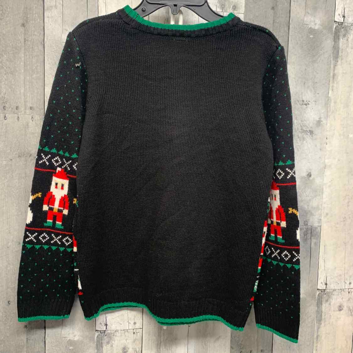 Size 10/12 Black Print Mid Brand Sweater