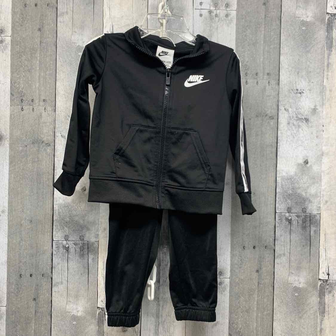 Size 2T Black/White Sport Brand Shirt/Pants