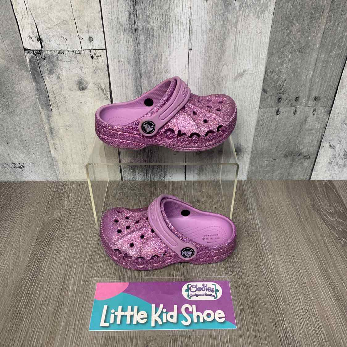 Size 9 Purple Crocs Water Shoes