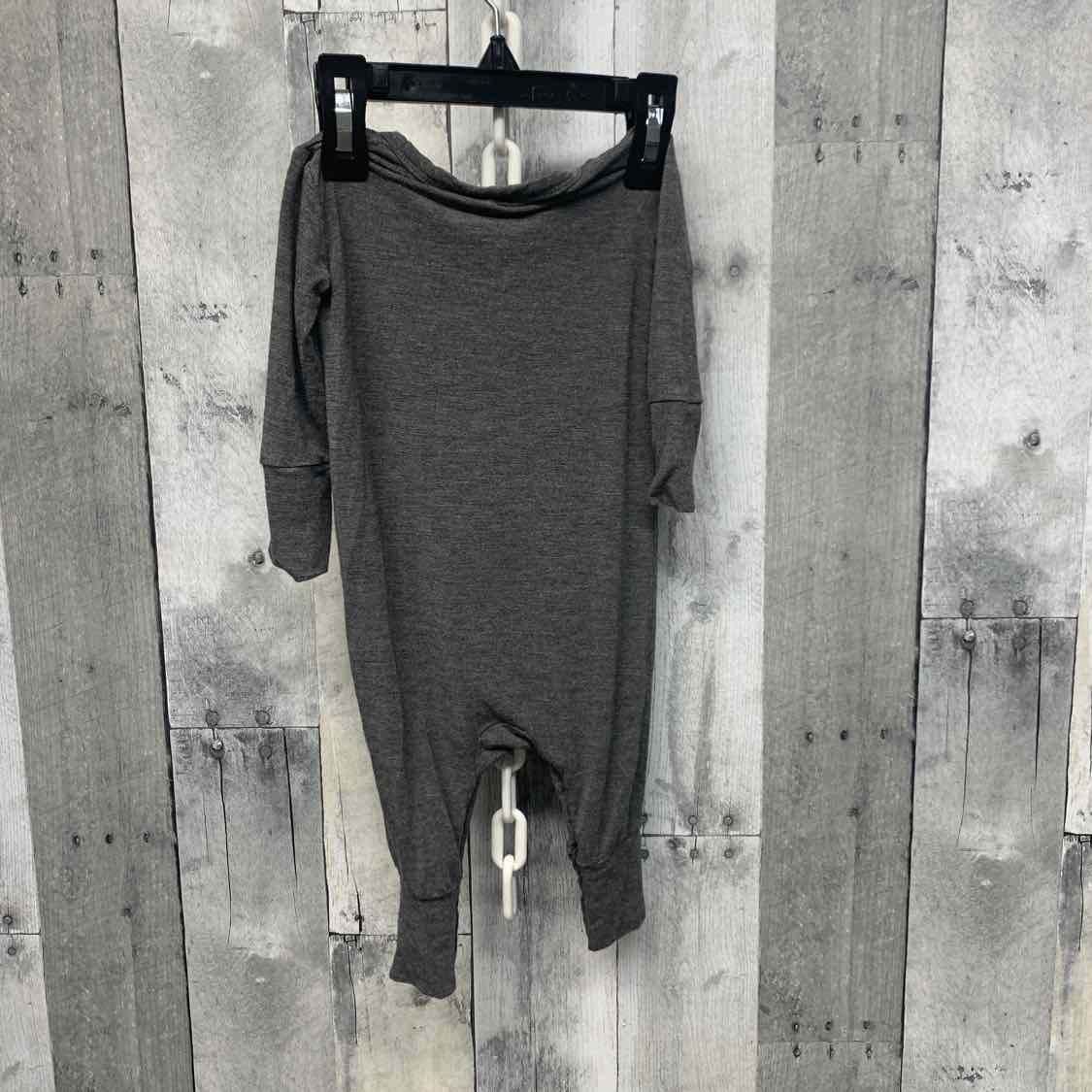Size 3-6 Months Gray Posh Peanut Romper