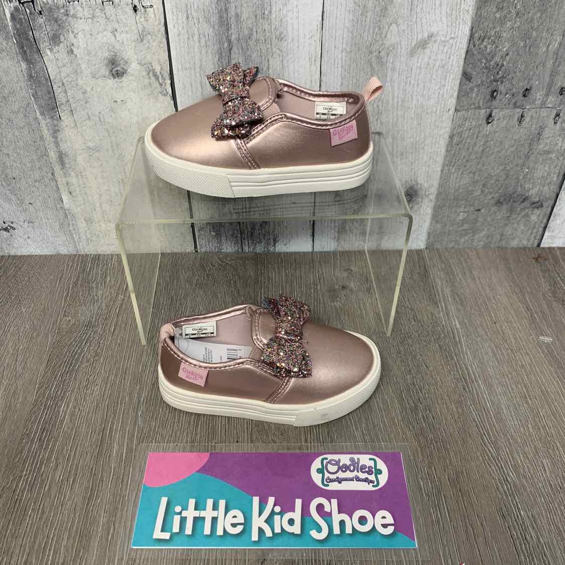 Size 5 Pink/White Osh Kosh Sneakers