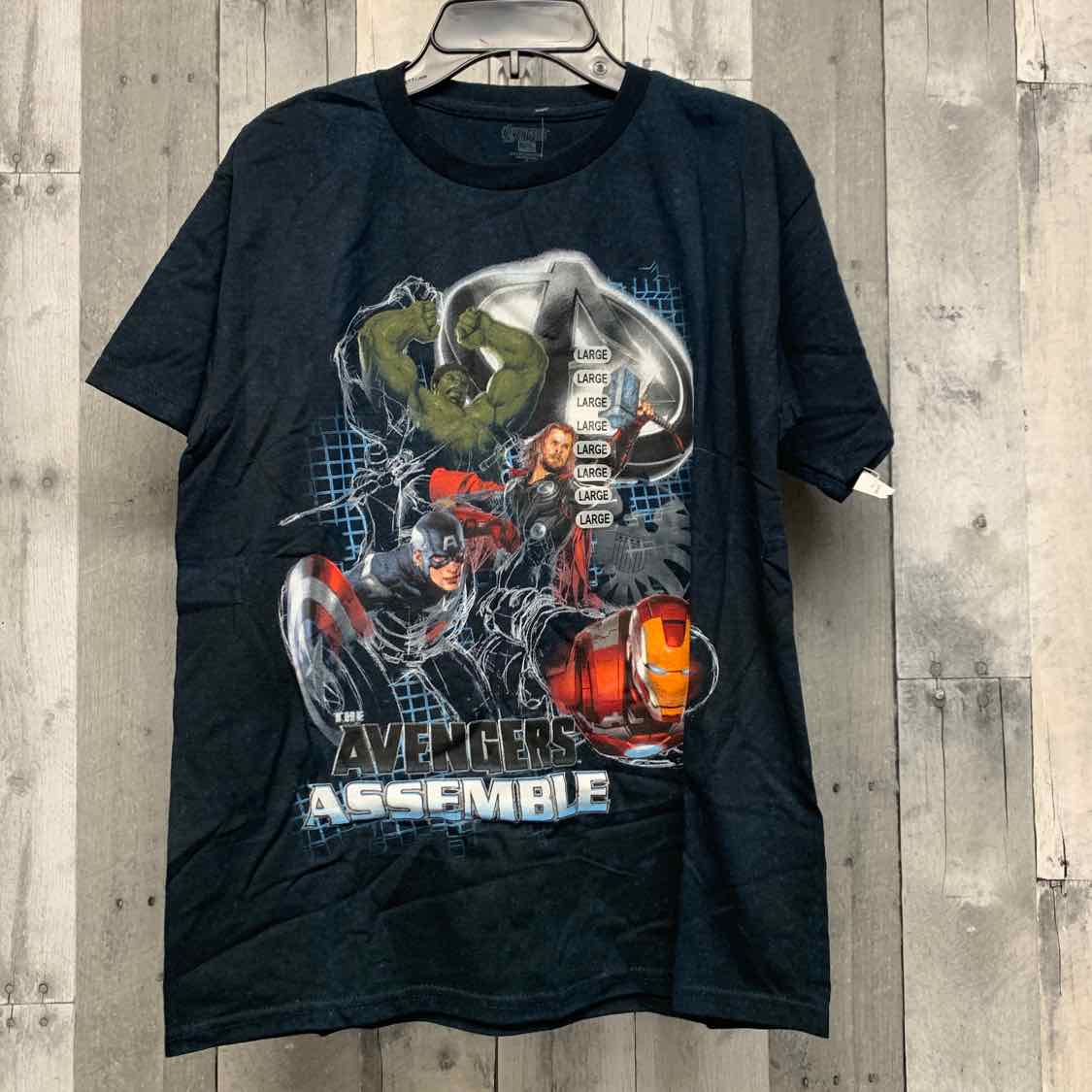 Size Large Black Graphic Marvel T Shirt - OodlesCB