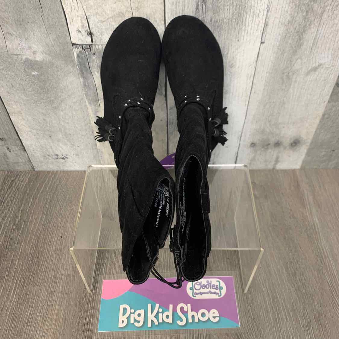 Size 7 Black Okie Dokie Boots