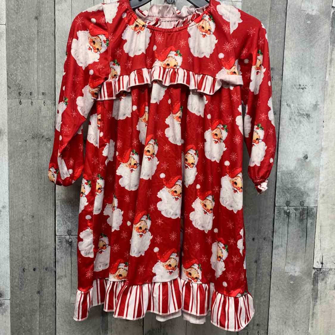 Size 7/8 Red Graphic Boutique Brand Nightgown