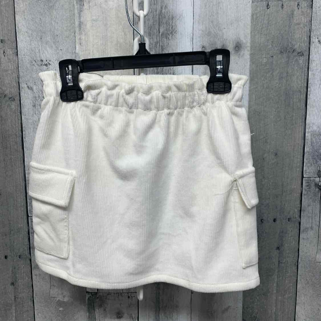 Size 5/6 White B Brand Skirt