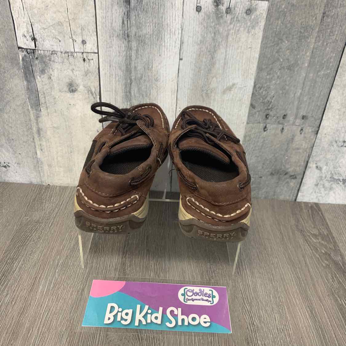 Size 1.5 Brown Sperry Loafers