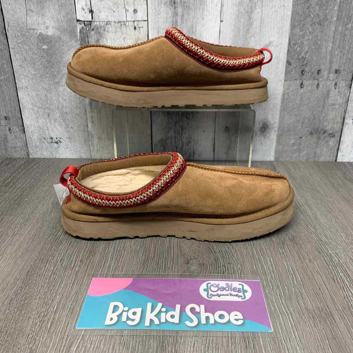 Size 5 Brown UGG Boots