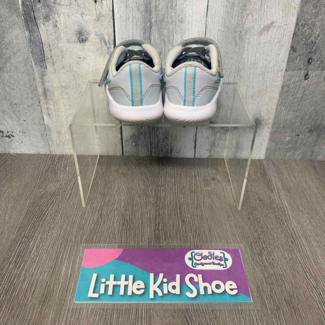 Size 2 Gray/Black Sport Brand Sneakers