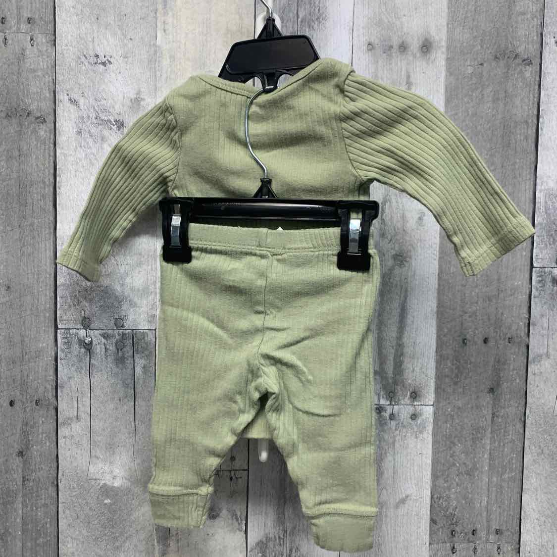 Size 0-3 Months Green Cloud Island Shirt/Pants