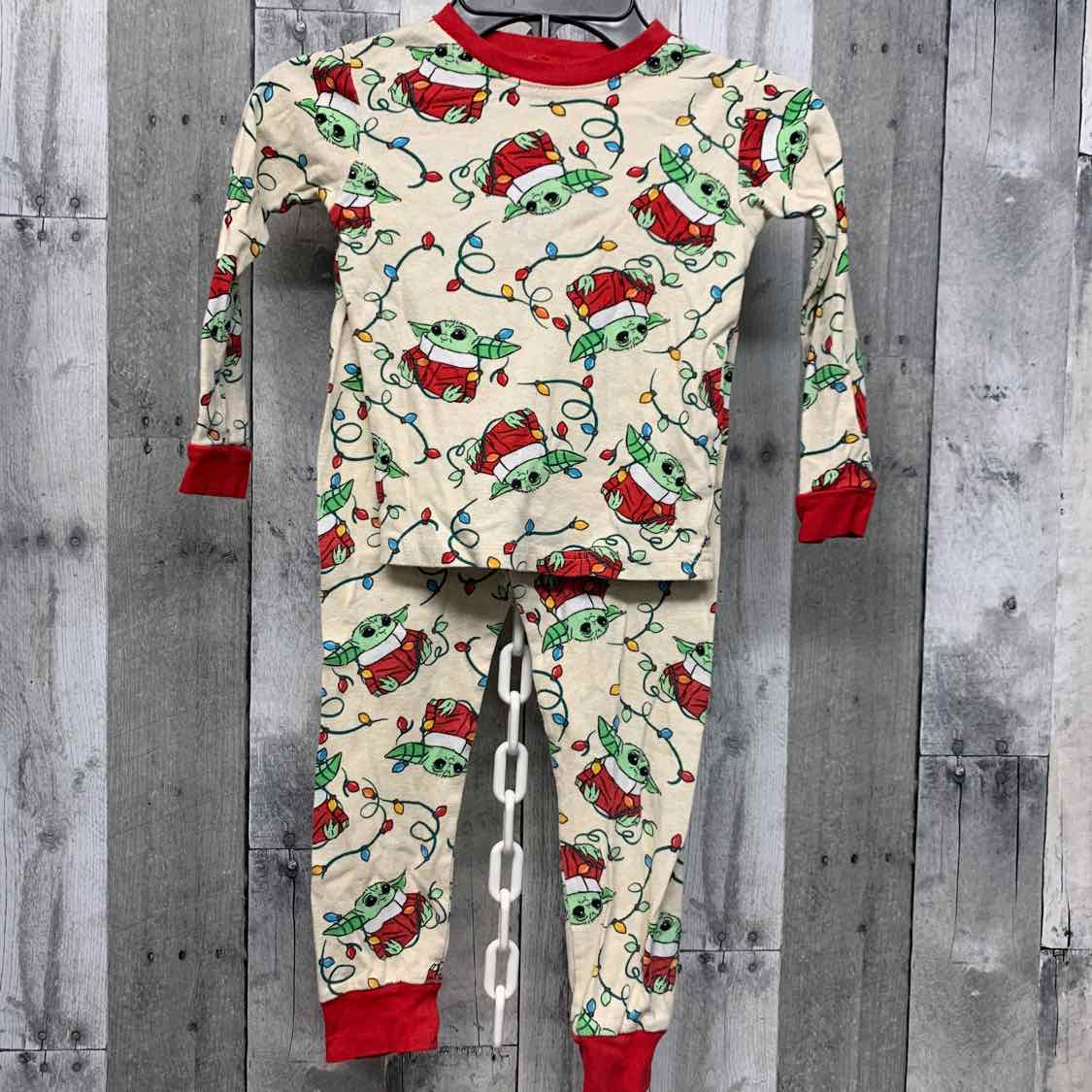 Size 5T Tan Graphic Star Wars 2pc PJs