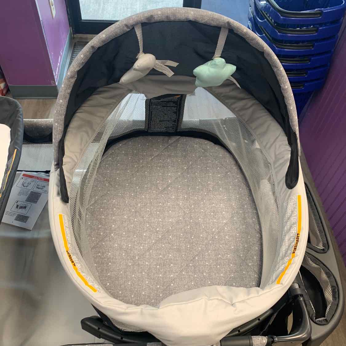 Graco Gray Pack N Play