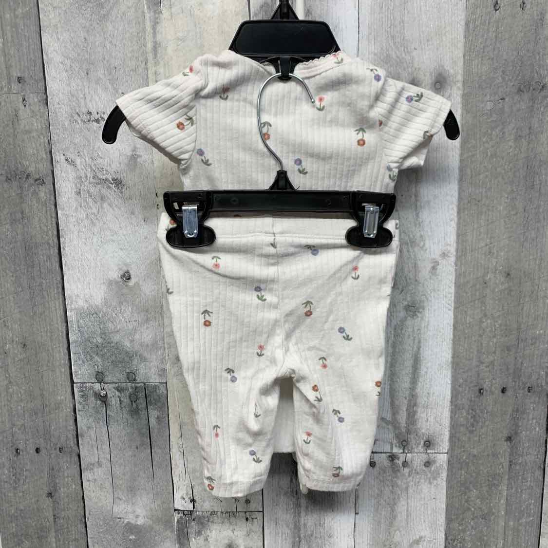 Size 3 Months White Floral Print Just One You Shirt/Pants