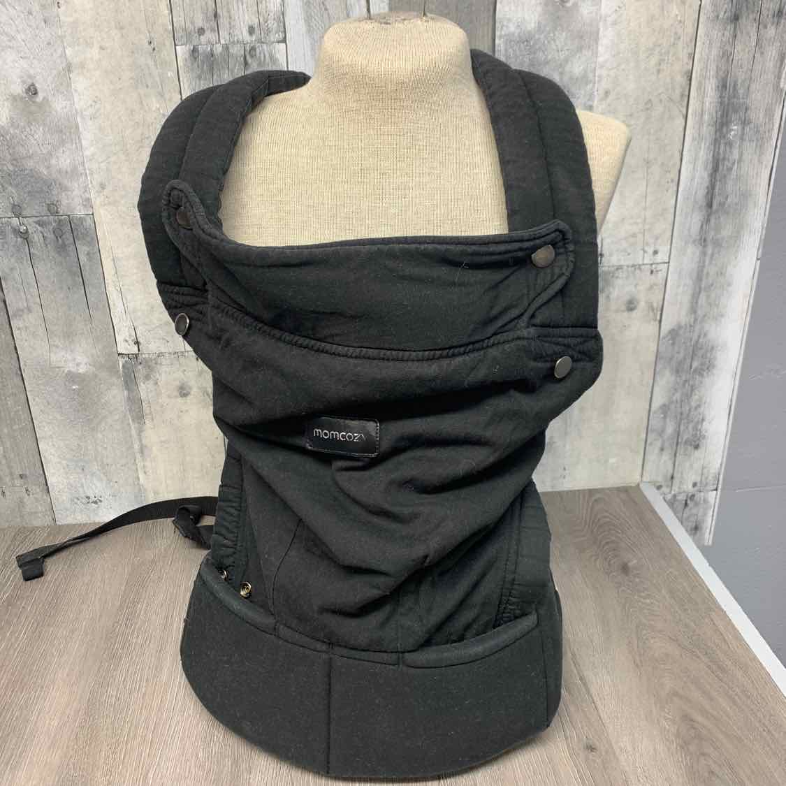 MomCozy Black Infant Carrier